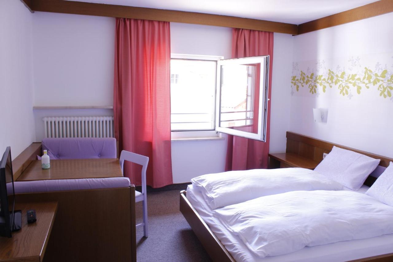 Zur Muehle Hotel Ora / Auer Екстериор снимка